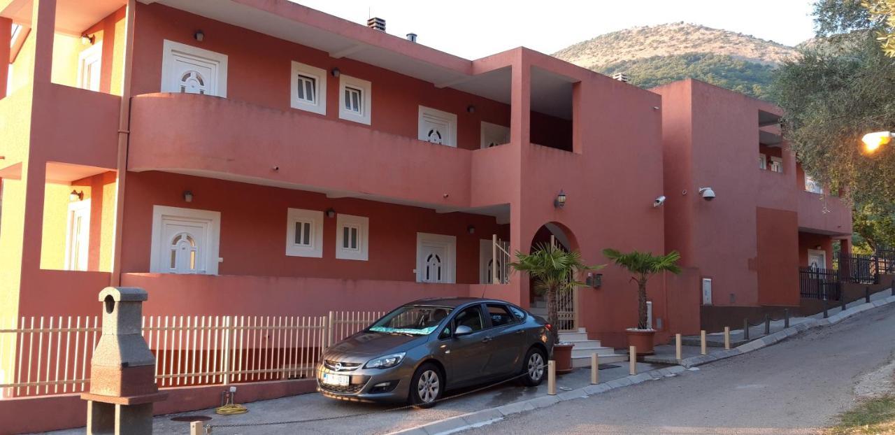 Apartments Danilo Kazanegra สเวติ สเตฟาน ภายนอก รูปภาพ
